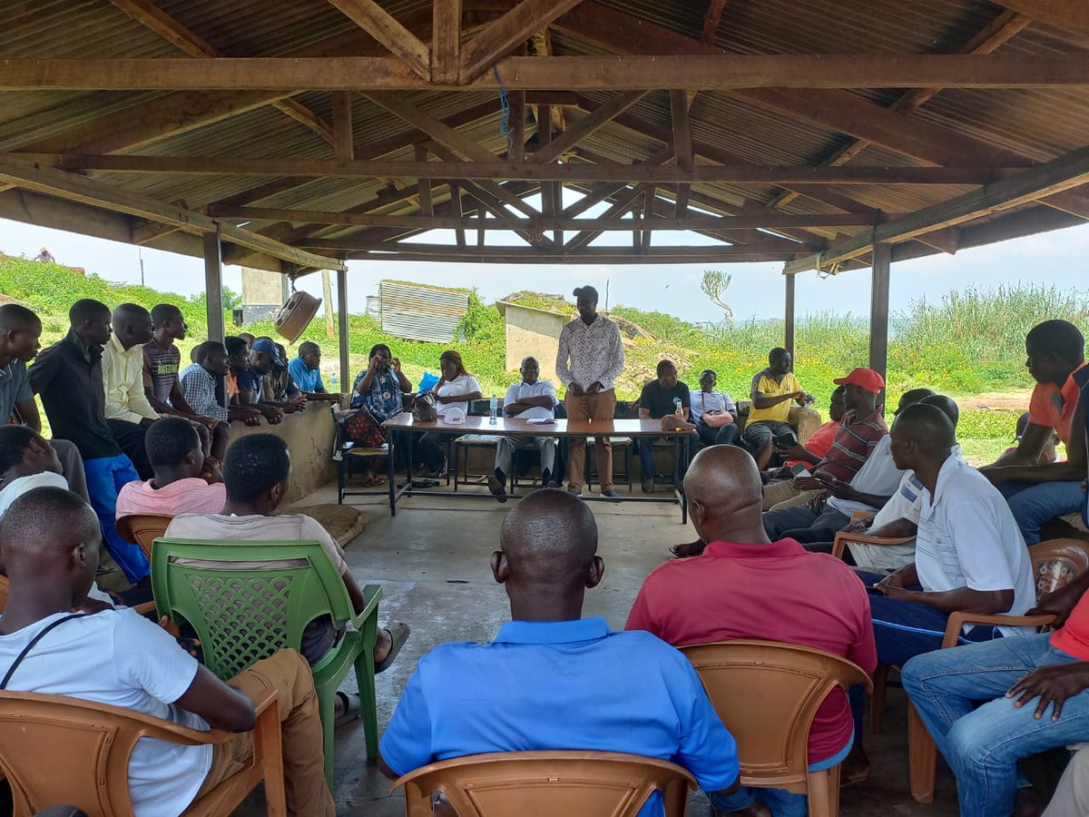 Fishlevy_tf's tweet photo. FLTF, in collaboration with the KFMA, State Department for Cooperatives, and the County Government of Siaya, undertook the task of sensitizing 20 BMUs on its mandate and organizing the BMUs into cooperatives. End of phase II in Siaya County. #fltf #partneringforsustainability https://t.co/7LJpCRxMCC