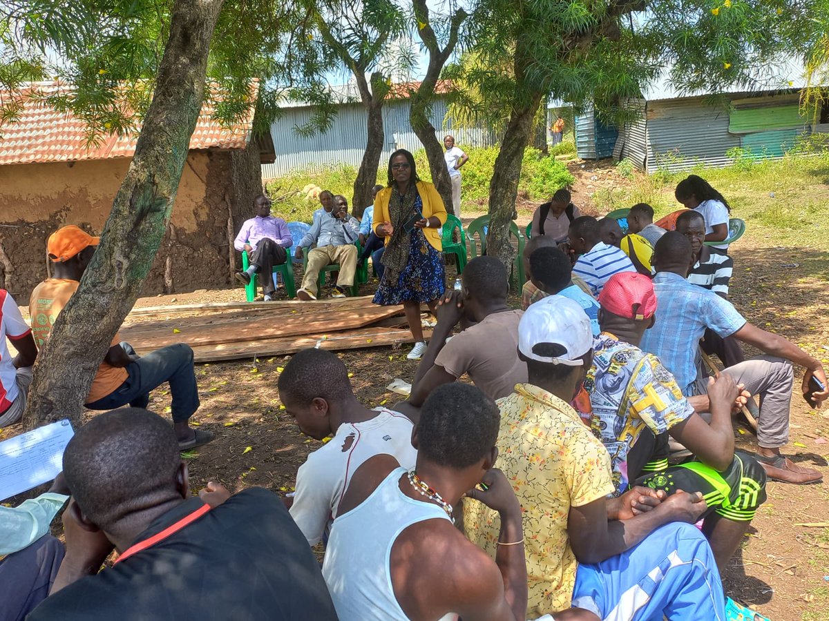 Fishlevy_tf's tweet photo. FLTF, KFMA, and SDBEF&amp;F paid a courtesy visit to CECM Dr. John Agili in Homa Bay County, briefing him on their mission to sensitize BMUs on FLTF &amp; KFMA mandates and organize BMUs into cooperatives. Phase III in Homa Bay County has officially commenced. #fltf #kfma https://t.co/xzGl4N9I44