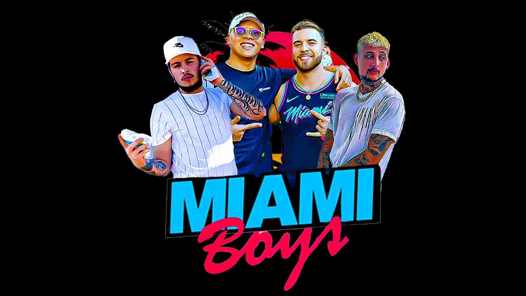 CanalTopFinanza's tweet image. El socio de @elsenseitrading y CEO de @Rocket21funding conocido como @FXAlexGI hizo el ridículo en el #SuperBowl2024 invadiendo el campo para promocionarse, aunque le salió el tiro por la culata ya que no logró aparecer en TV nacional como esperaba #rocket21 #miamiboys #elsensei