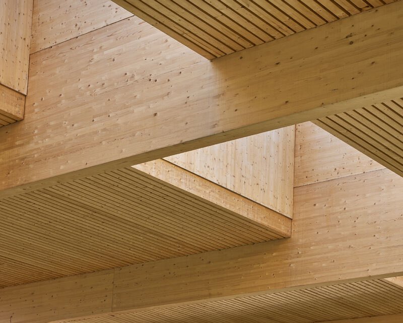 Wonderful mass timber aquatic centre by Warren and Mahoney, in Melbourne 

wallpaper.com/architecture/n…