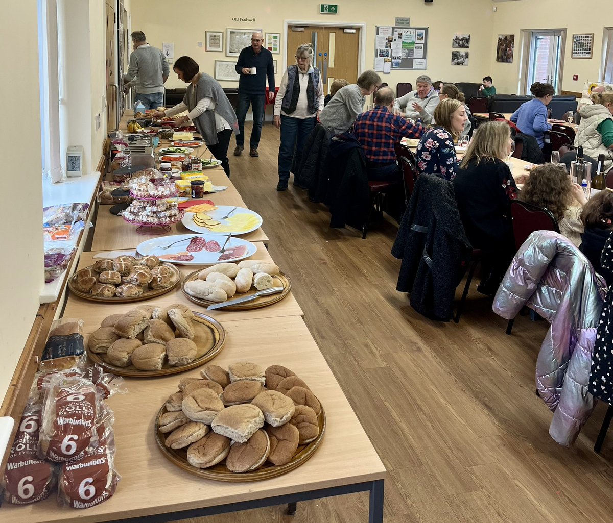 Fradswell's tweet photo. Excellent #community Bottomless Brunch at #Fradswell yesterday!
 #SundayBrunch #villagelife #Staffordshire https://t.co/pqLzGRq1On