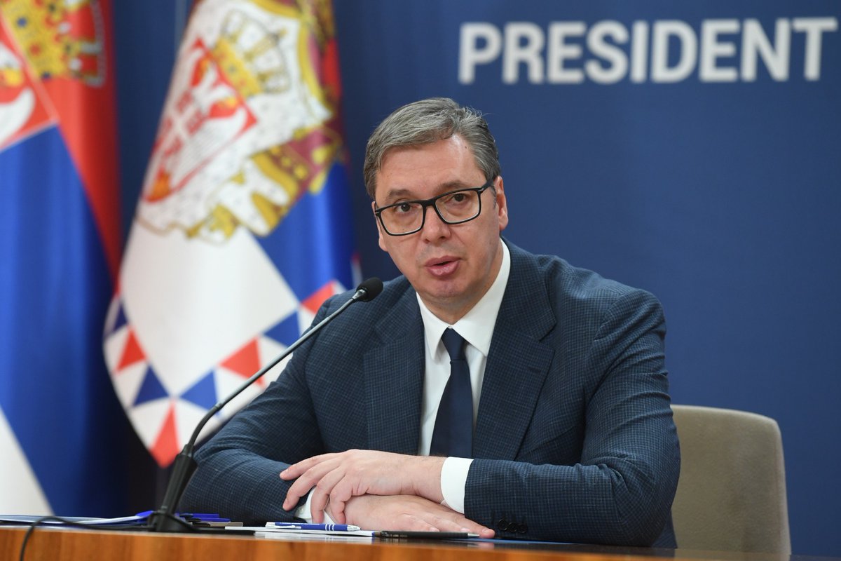 sns_srbija's tweet image. Председник Србије Александар #Vucic @avucic изјавио је, у интервјуу за "The Pavlovic Today", да је Куртијев главни и коначни циљ да протера све Србе са Косова и Метохије и да је било очигледно да земље чланице СБ УН нису уопште биле срећне због тих акција. sns.org.rs/novosti/vesti/…