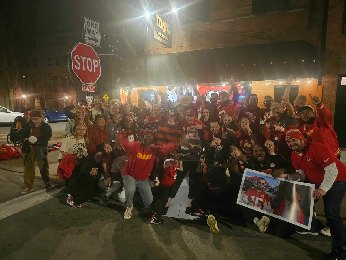 Chiefs Chicago tweet media