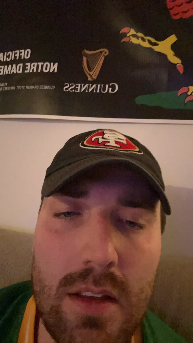 BuskNoah's tweet photo. Got lasik https://t.co/1x3LFNc0GV