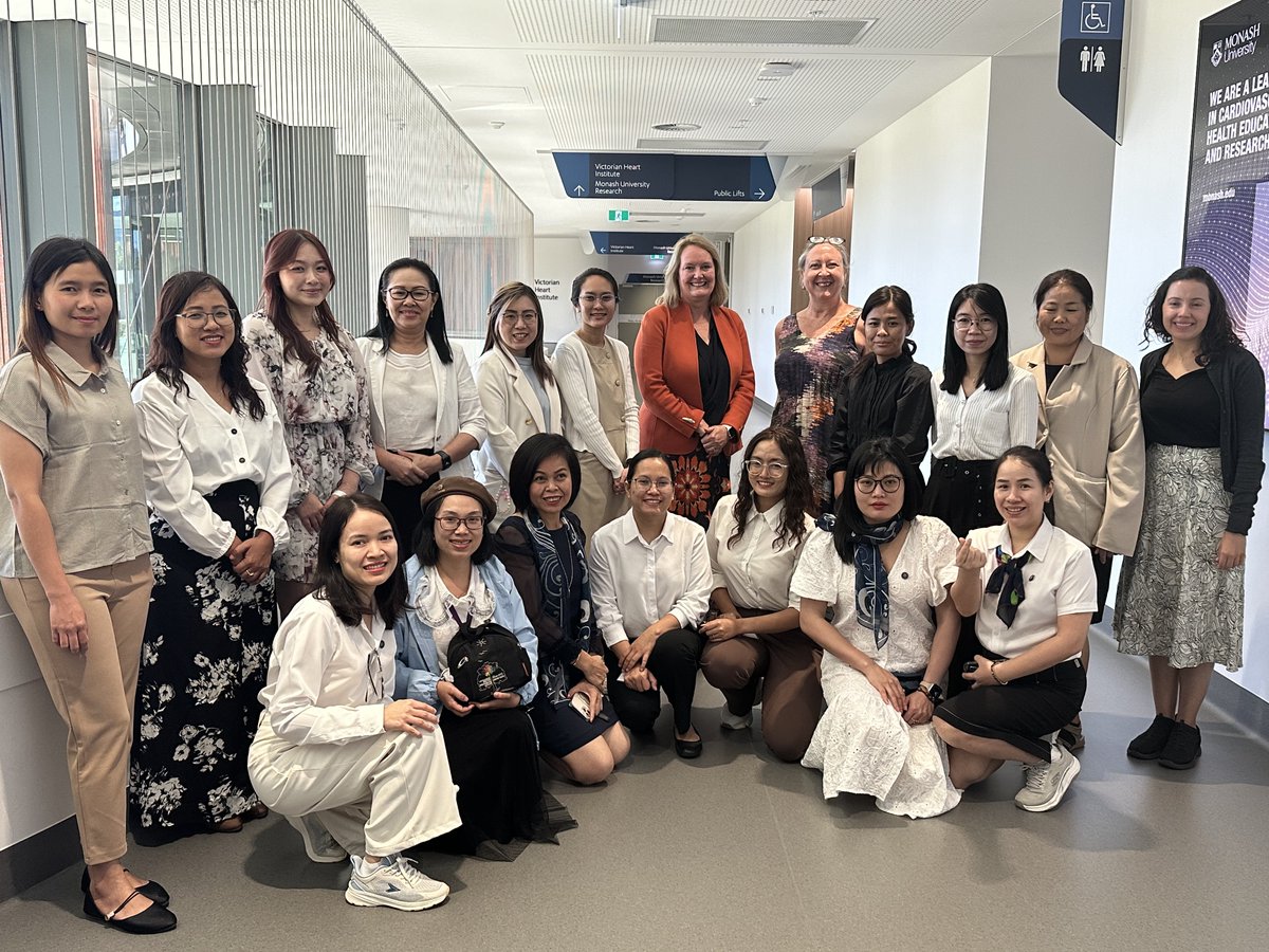 15 women health leaders from Southeast Asia are part of an Aust Govt-funded Program with <a href="/FredHollows/">Fred Hollows</a> &amp; <a href="/MonashUni/">Monash University</a> #MCHRI to strengthen their leadership &amp; networks &amp; are participating in the Women in Leadership Program led by <a href="/MariamMousa_/">Dr Mariam Mousa</a> &amp; @HelenaTeede🔗bit.ly/3w7LjDI