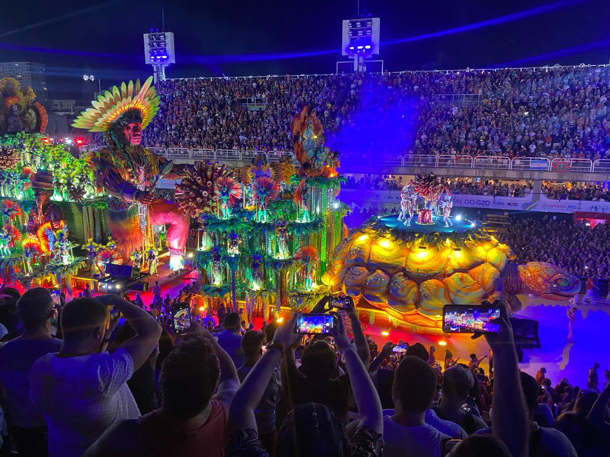 samengo_ofc's tweet image. o desfile do Salgueiro tá MUITO bom pqp

pra mim vai pegar um desfile das campeãs com total certeza