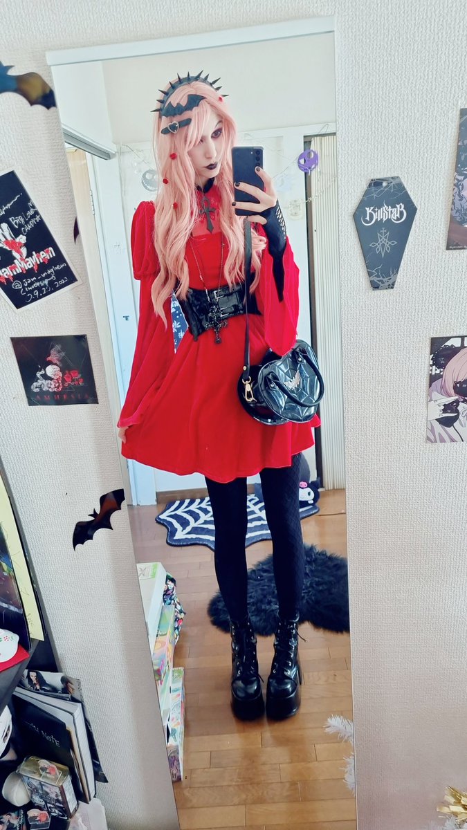 yurichan173's tweet photo. Galentine date❤️‍🔥
Dress&amp;bag @killstar @QOOZA_JP 
Belt Bershka
Choker @AttitudeCo 

#ootd #altfashion #altgirl #gothgirl #goth #nugoth #gothfashion #gothoutfit #killstar #wearekillstar #waifu #metalgirl #metalgoth #nugoth #gothvalentine #ValentinesDay #valentineoutfit https://t.co/04MqHSa1a7
