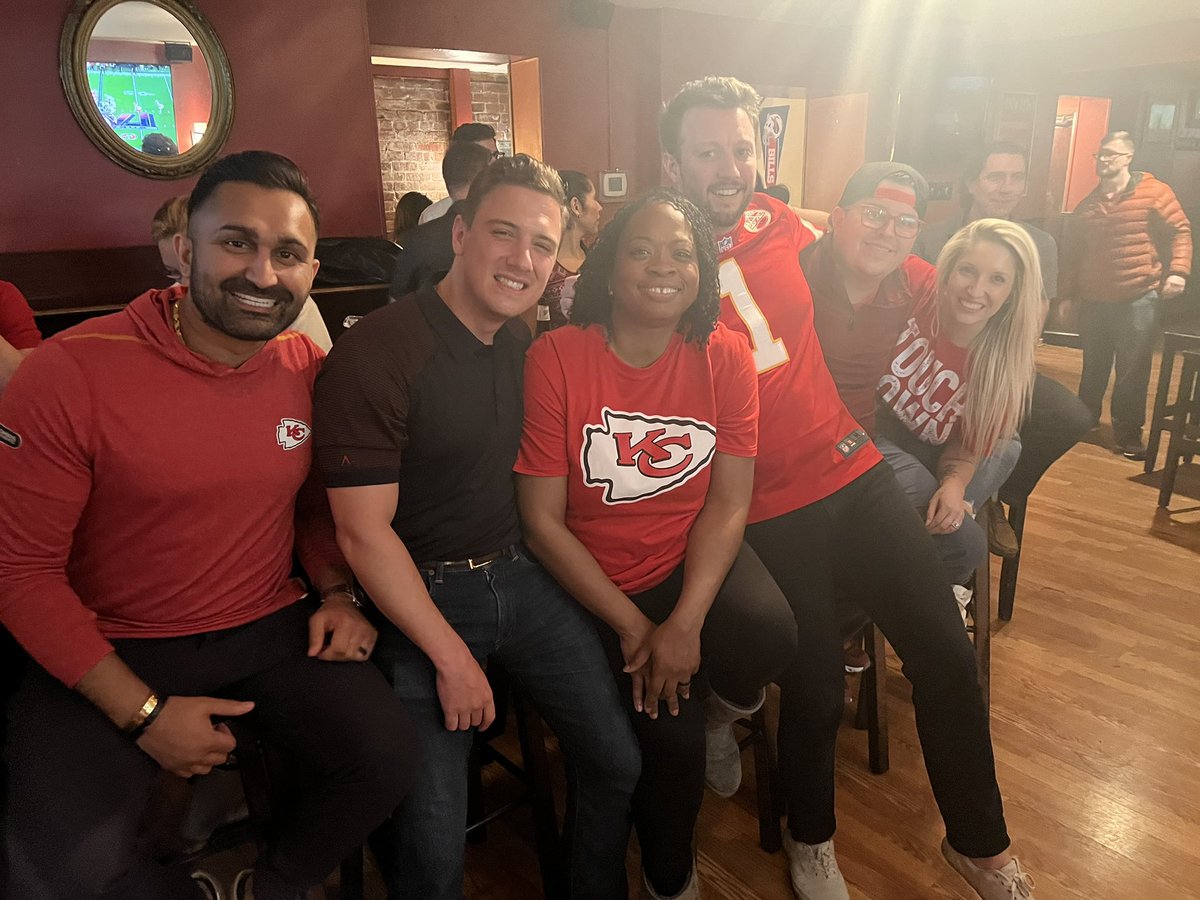 drtracijohnson's tweet photo. So happy to celebrate Chiefs Kingdom with my SMFM FAMILY!!! #SMFM24 #mySMFM
@smfm
@DoFlorio @KochersPlease https://t.co/ydhiZ8BWrJ