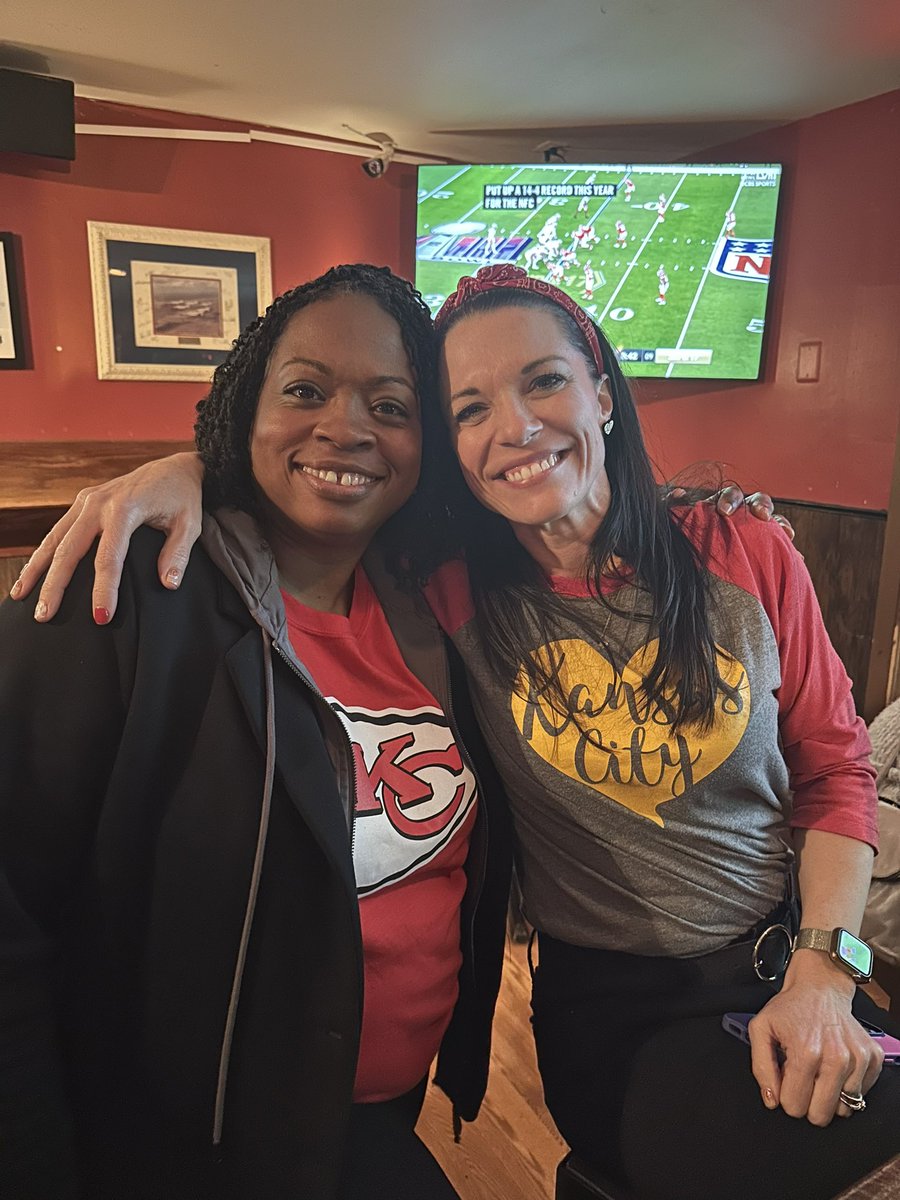 drtracijohnson's tweet photo. Couldn’t have had a better Super Bowl here SMFMing it with my Bud!!
#SMFM24 #mySMFM
@DoFlorio https://t.co/ZAXm12lTtP