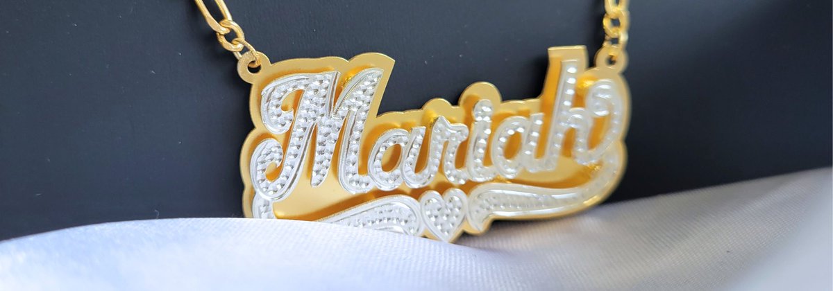 monogramhub's tweet photo. Ever wondered what makes you truly unique? Hint: It's not just your DNA! 🧬 Customize your sparkle with #CustomNameJewelry and let your personality shine as bright as your bling. #UniqueAsYou #PersonalizedGlam #JewelryAddict https://t.co/ivbaAw0yyr