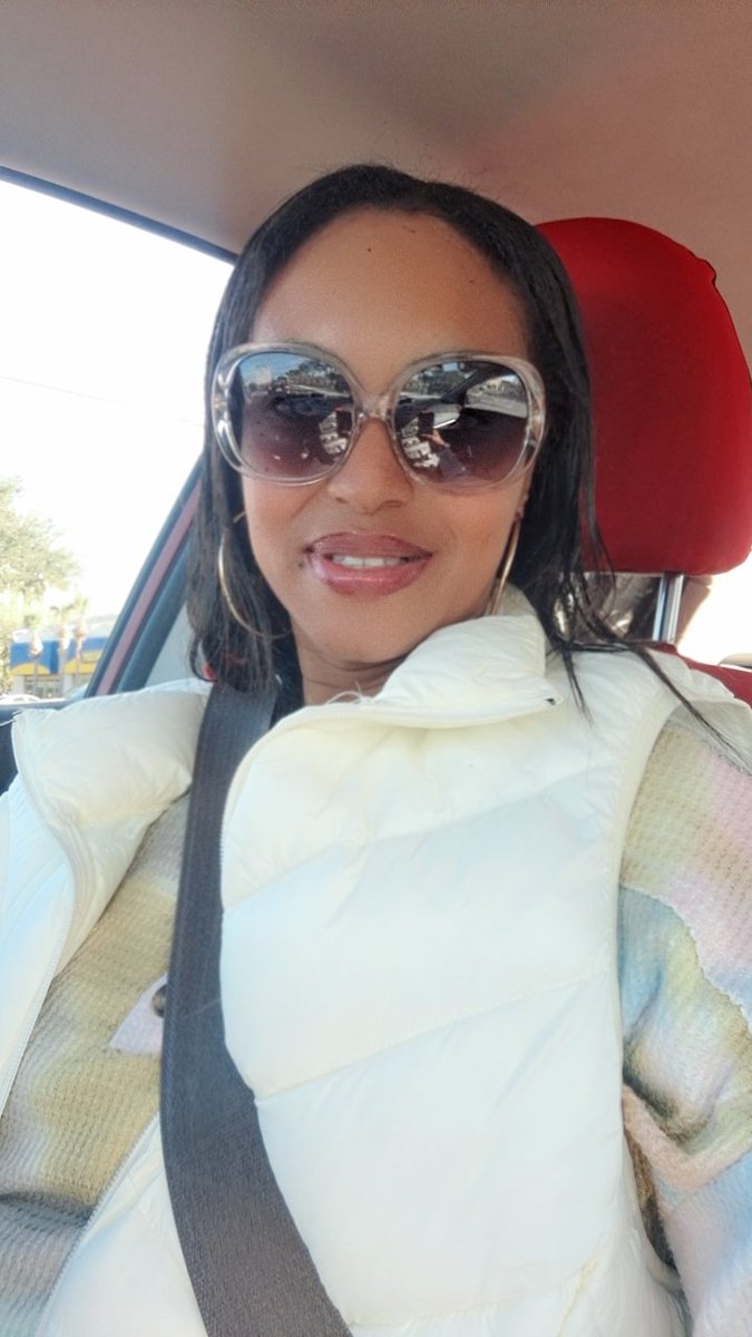 TakimaClark's tweet photo. @TakimaClark https://t.co/FUUHYhNLia