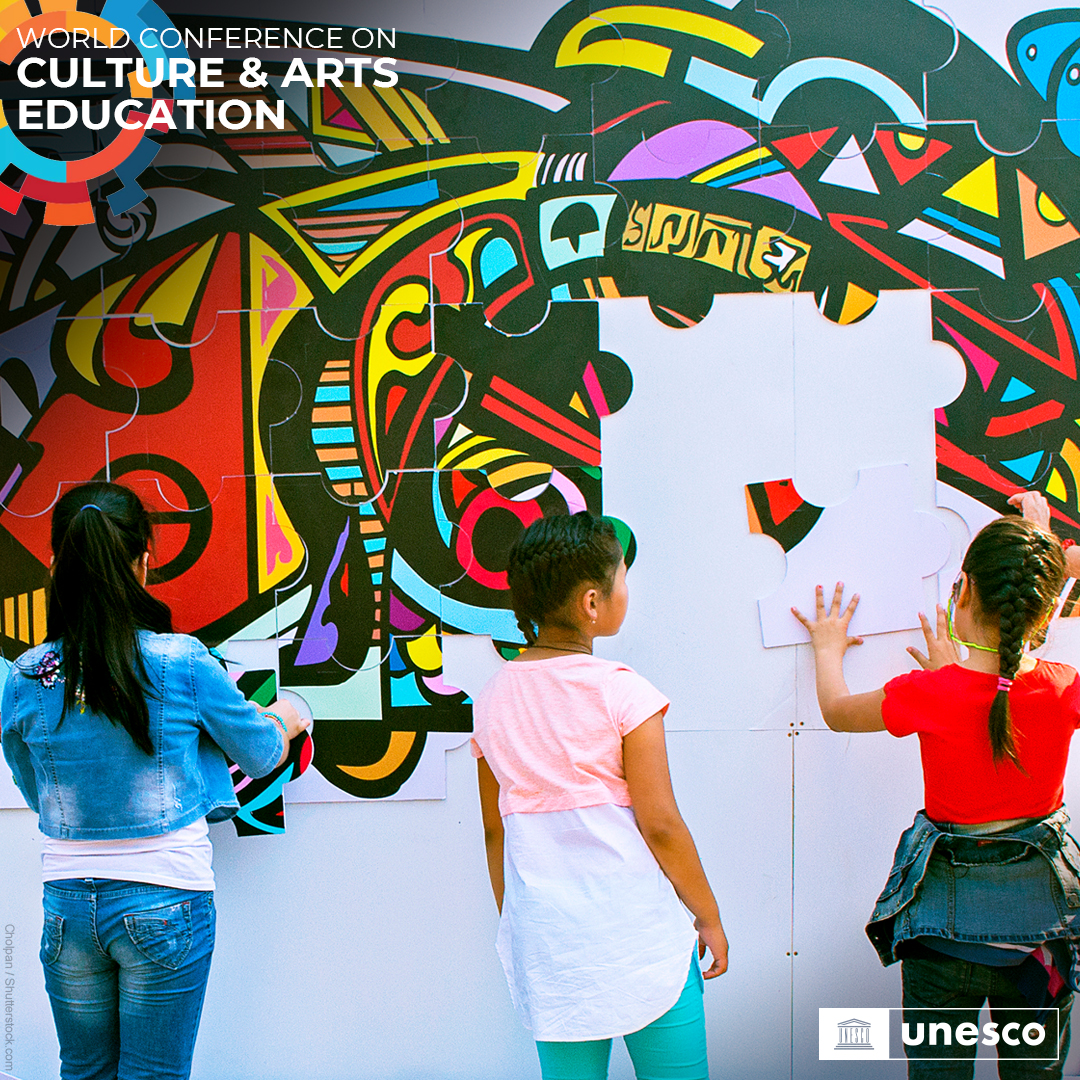 Education & culture are inseparable ✏️🎭

Through them, we shape our identities, embrace diversity & develop empathy to navigate a globalized world.

Learn more on the contribution of #CultureEducation to our shared humanity: on.unesco.org/3StSGNr