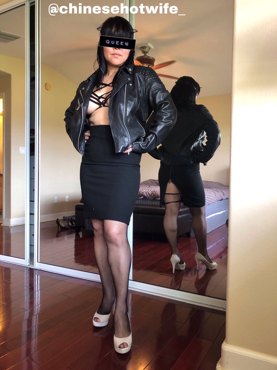 Happy year of the Dragon! 龙 年 吉 祥.bbc hotwife qos heidiaoqueen 黑 屌 女 王 ...