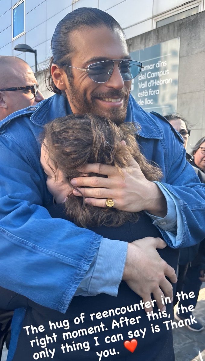Ho voglia di quelle 
cose belle che 
ti accadono 
  per caso ❤️

Buondiii ragazze ❤️buon inizio di settimana 💕

#CanYaman ❤️‍🔥
#CanYamanSpain2024