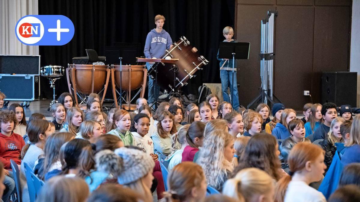 Kieler Ernst-Barlach-Gymnasium darf nur drei neue Klassen annehmen kn-online.de/lokales/kiel/e…