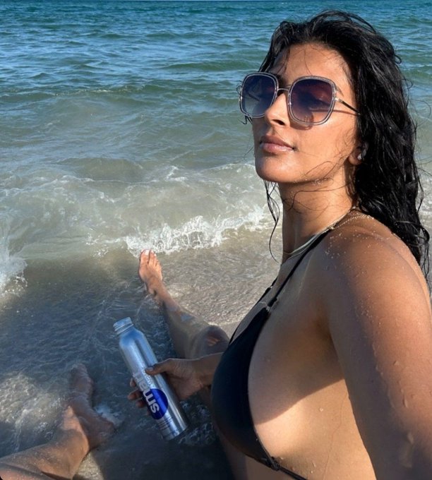 GGHRD3QXEAA7Uln?format=jpg&name=small