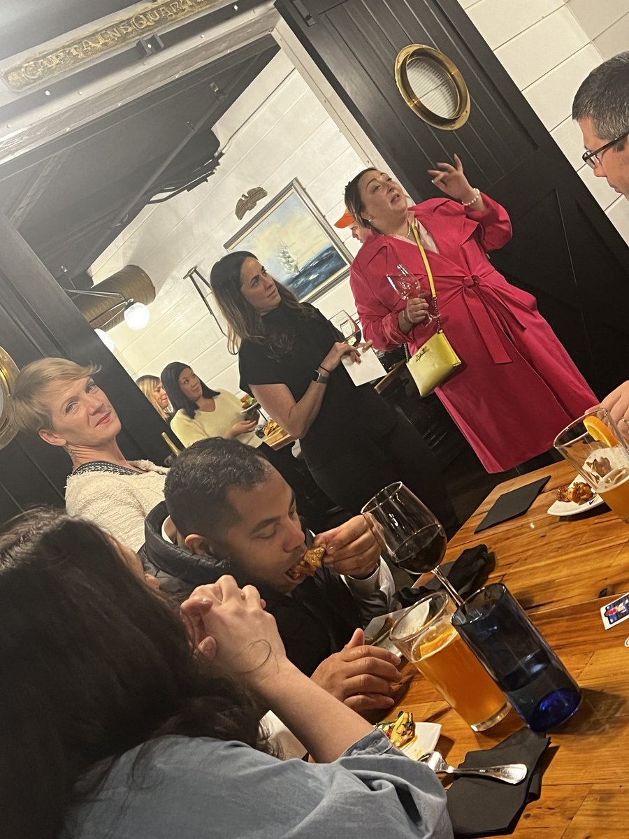 CASEDistrict2's tweet photo. Thank you to ALL of our incredible volunteers!!! For those not in these photos: picture yourself here next year! DM us to learn more about how to #getinvolved! …whether you have 2 hours or 200 hours to offer, we’d love to welcome you to the team! #volunteerreception #luckyus https://t.co/iE7LSMI5Qg