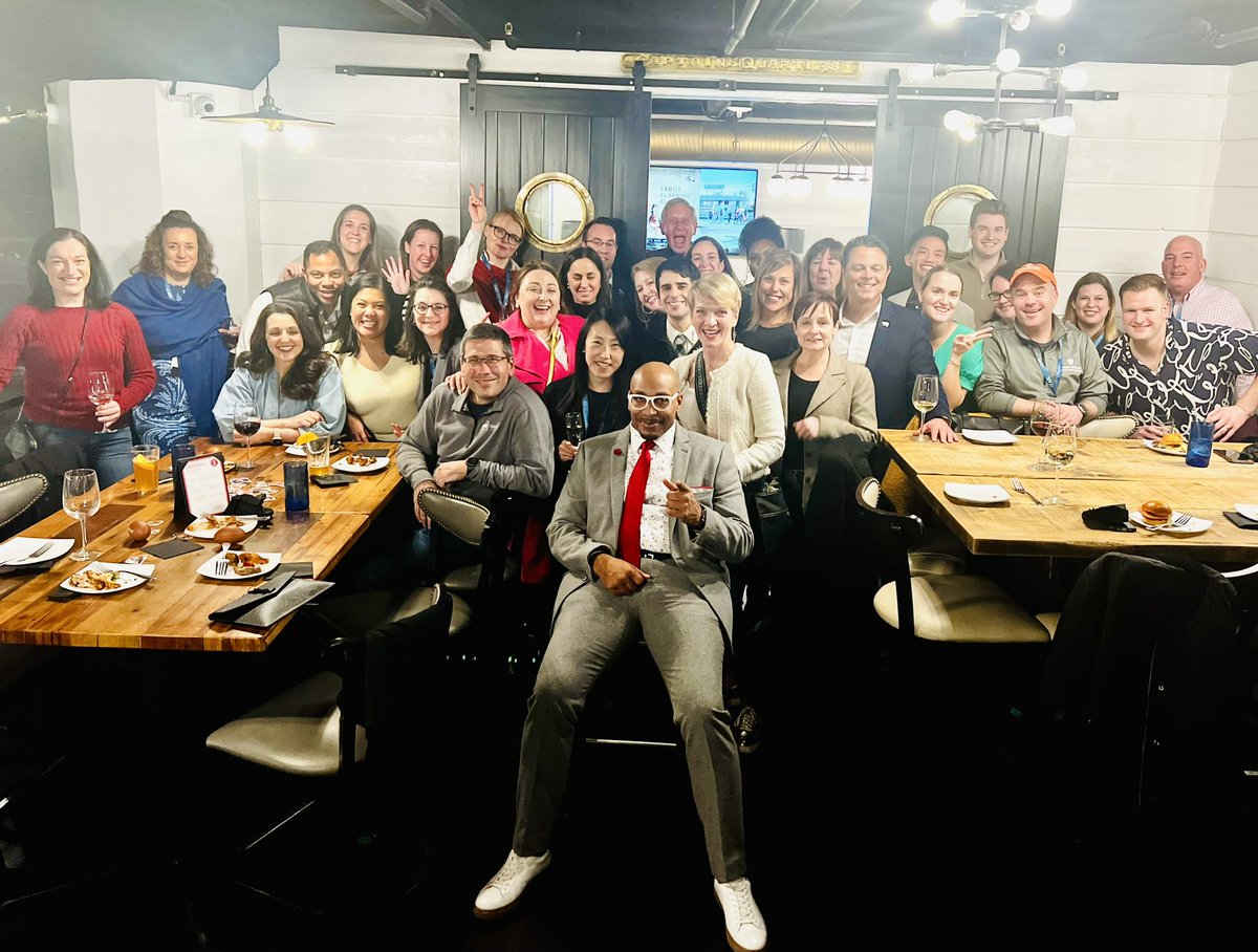 CASEDistrict2's tweet photo. Thank you to ALL of our incredible volunteers!!! For those not in these photos: picture yourself here next year! DM us to learn more about how to #getinvolved! …whether you have 2 hours or 200 hours to offer, we’d love to welcome you to the team! #volunteerreception #luckyus https://t.co/iE7LSMI5Qg