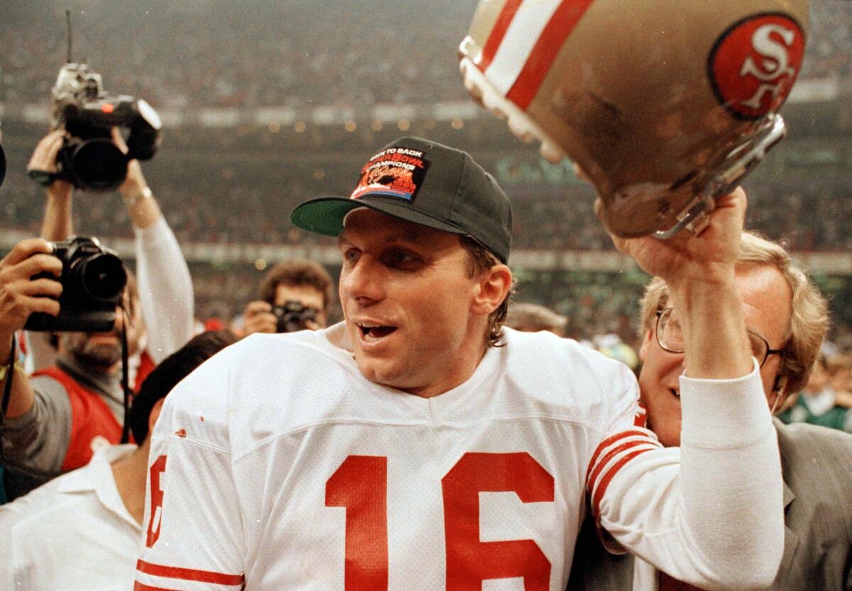 ThePoniExpress's tweet photo. Congratulations to Bridgeville’s finest. Chiefs WR Justin Watson. 3x Super Bowl Champ. Joins Joe Montana and Ty Law as guys from Western PA with 3  (or more) Super Bowl rings. Couldn’t have happened to a better guy. https://t.co/9ax05D91yl