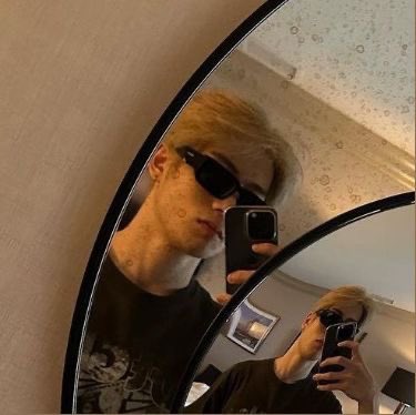 seeeesky's tweet photo. เออ https://t.co/wKZoWGDDI8