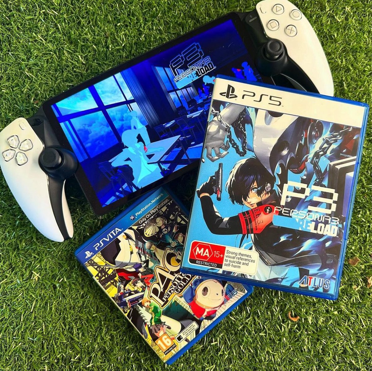 Treppers1's tweet photo. Persona 3 Reload is perfect for the new PlayStation Portal 😁 #Persona3Relaod #PlayStationPortal https://t.co/wKZLkoGzWR