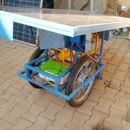 paynpump's tweet photo. Introducing our cutting-edge solar water pumping system with battery storage - revolutionizing the way we access clean water sustainably! 💧
With built-in battery storage, our system ensures uninterrupted water supply even during cloudy days or at night, maximizing efficiency. https://t.co/XtXJjqlurD
