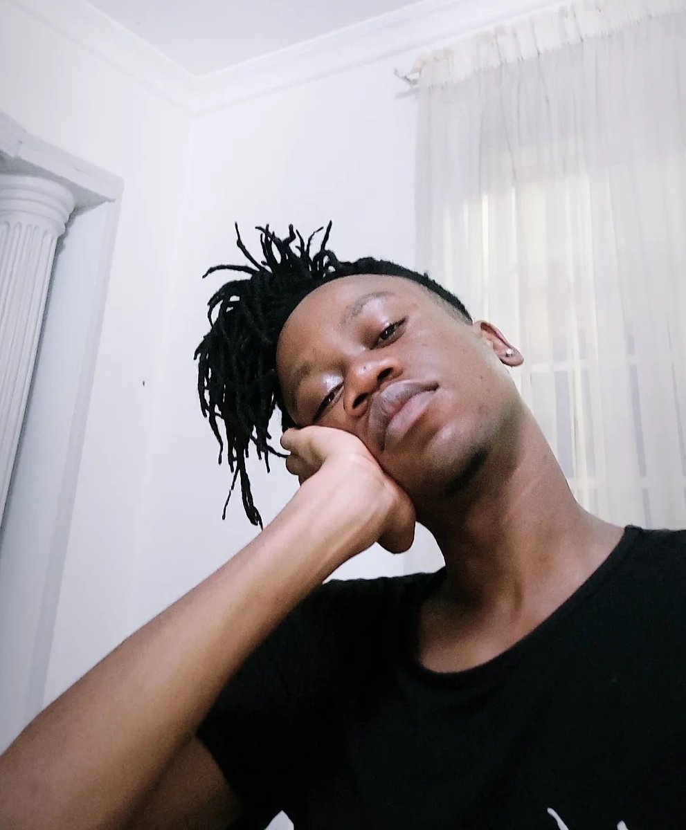 deadpunkbandit's tweet photo. Woke up wit a bad cough, cant record but still droppin on #14Feb #ALYF 🖤✔️ https://t.co/93Am6h2K22