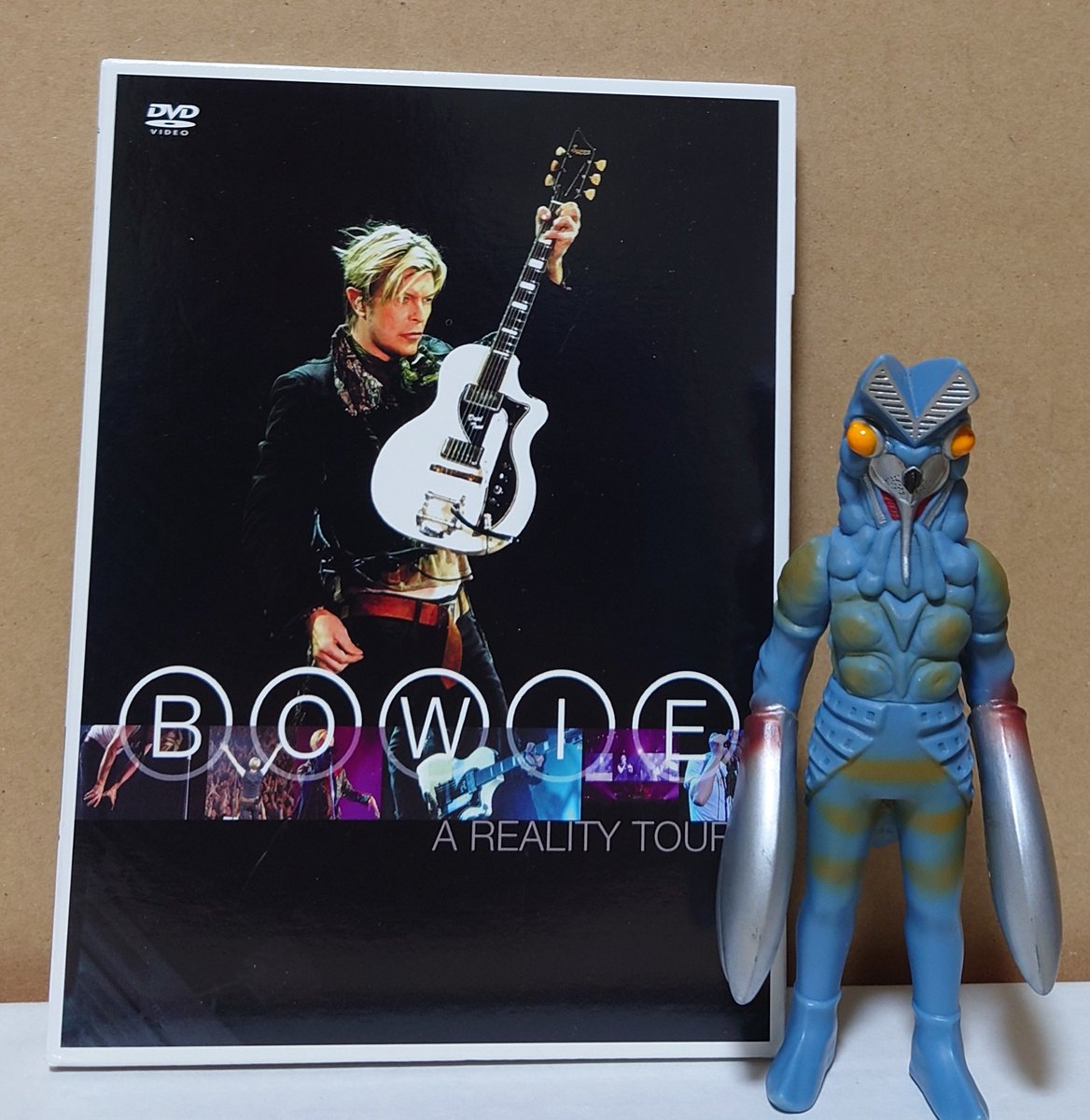 休日の午後☀
ロック・ヒーローな午後🎵

David Bowie
＆ Gail Ann Dorsey

🎵Under Pressure

youtu.be/U_h_qKX8dwY?si…より🎵

#DavidBowie 
#GailAnnDorsey