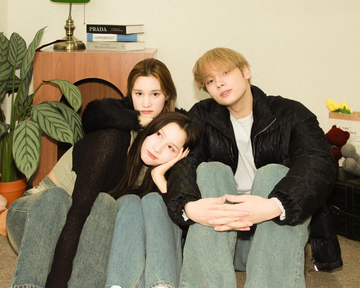 미쵸따 휴닝즈 사진 원본들🥹🥹🥹🥹