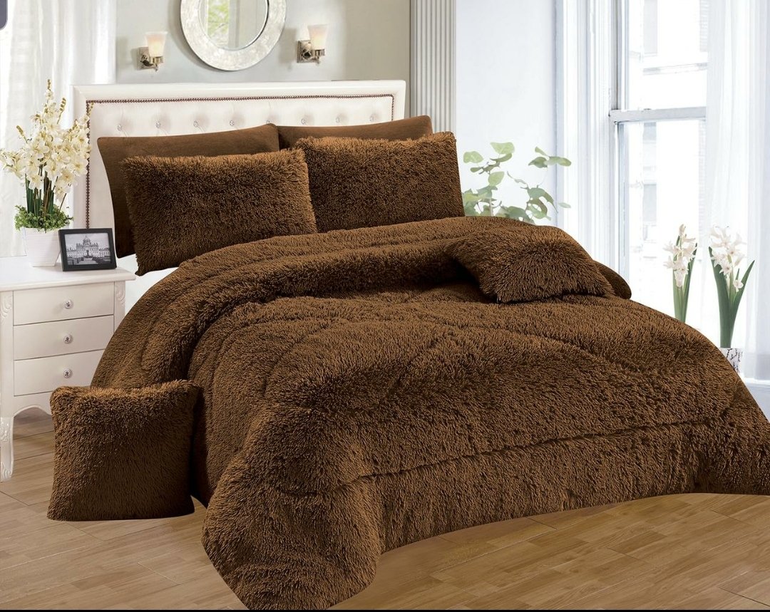 PillowsAndDuvet's tweet photo. @C_NyaKundiH Waah, the top is rotten
Meanwhile I sell fluffy duvet at ksh 4500
Comes with 4 pillow cases and 1 bedsheet
6*7
☎️0794473661 https://t.co/DMttj8jmkR