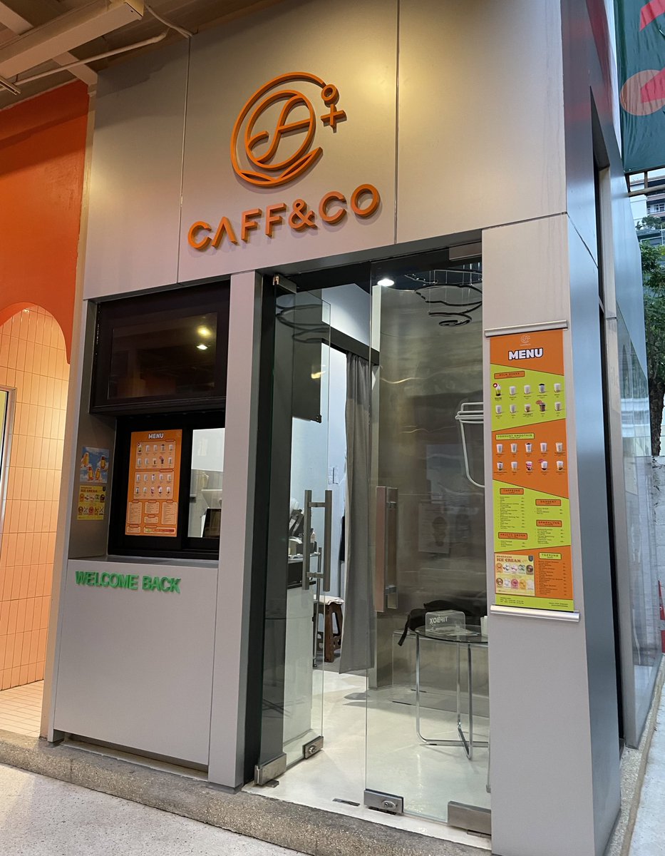 ที่ร้านมีเมนูให้เลือกเยอะมากๆ วันที่มีโปรเจกต์ฝากทุกคนแท็กร้านด้วยนะคะ <a href="/CaffandCo/">CAFF & CO (คาฟ แอนด์ โค)</a> 🧡

📍 maps.app.goo.gl/awE3PgGiVeQV2d…
ร้านอยู่ซอยอารีย์ 4 (ฝั่งเหนือ)ค่า หากมาทาง bts ให้ลงสถานีอารีย์ ออกทางออก 3 เดินเข้าซอยพหลโยธิน 7 ค่ะ สำหรับใครที่จอดรถ เข้า Google Map ค้นหา ลานรถ@อารีย์