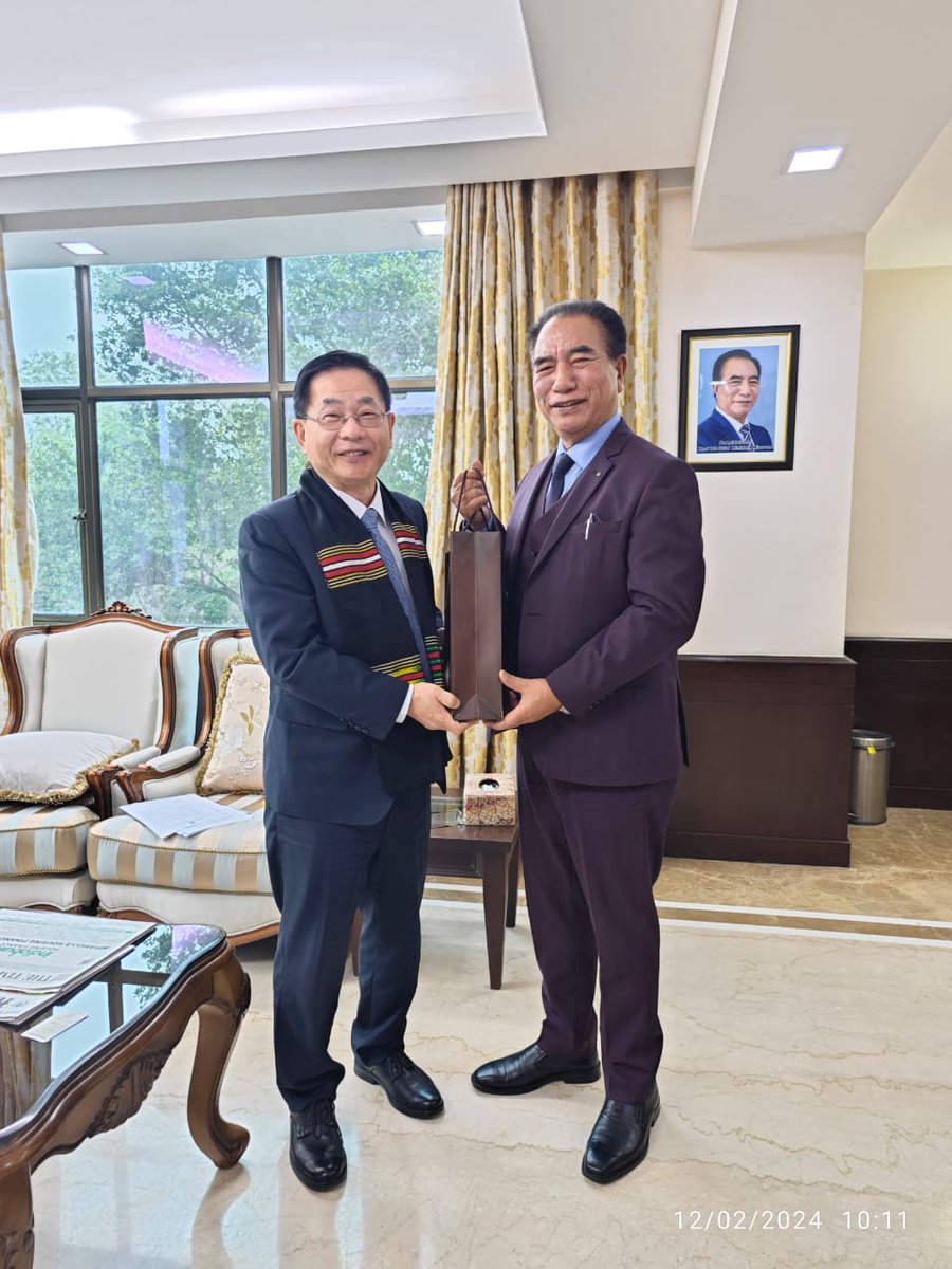Lal_Duhoma's tweet image. Mr. Baushuan Ger, #Taiwan Ambassador to India, Taipei Economic and Cultural Centre in India, paid a visit to me at #Mizoram House in New Delhi. It was truly delightful as we engaged in fruitful discussions on various topics of mutual interest.