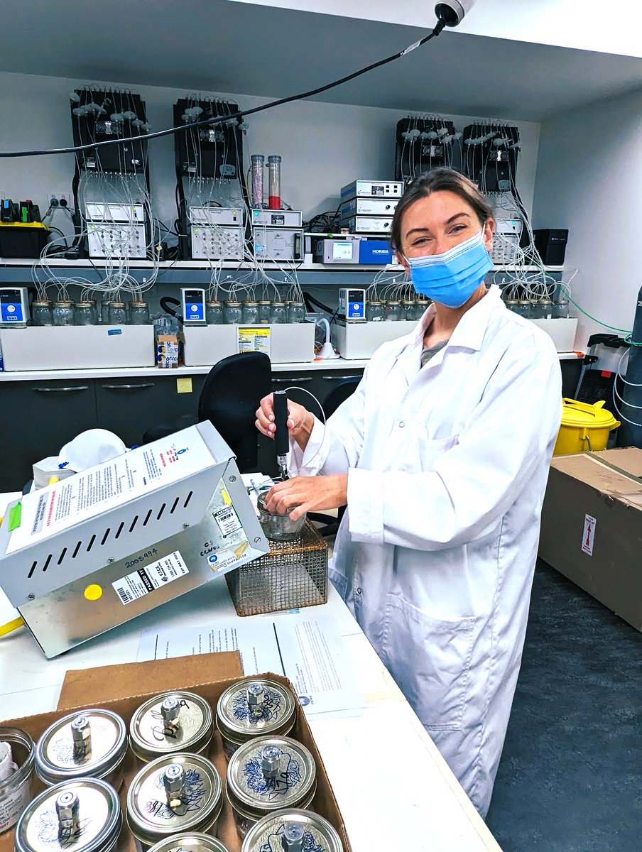 International Day of Women and Girls in Science (Feb 11). Females make up ~30% of STEM industries but trends suggest female participation in STEM is increasing.
Ladies - let's keep showing &amp; supporting the girls of today to become great scientists of the future!  #womeninscience