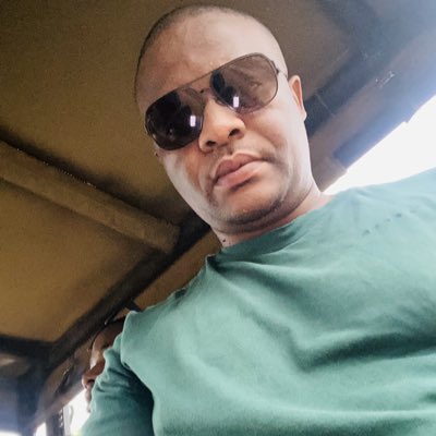tohcarl's tweet photo. #NewProfilePic https://t.co/imK51YCNFN