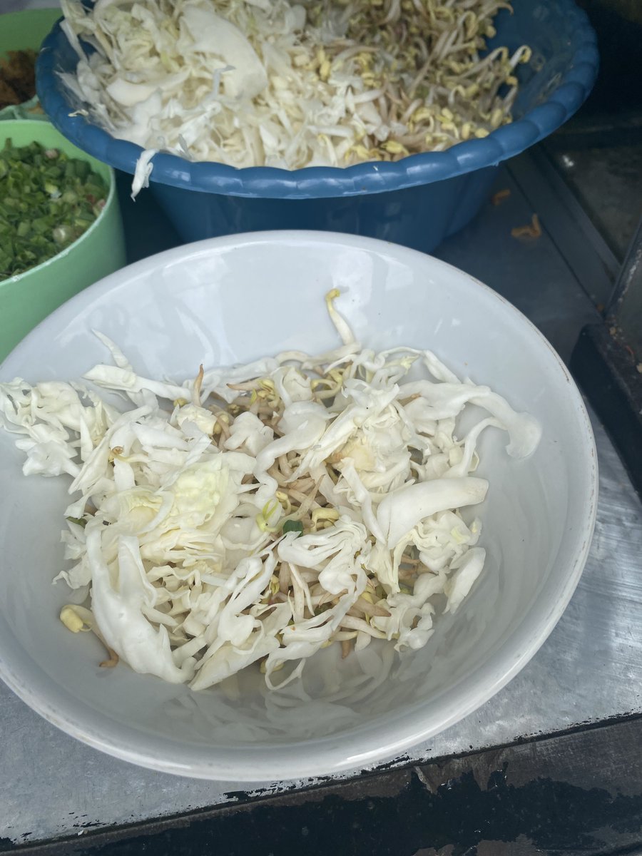 burhan_infinity's tweet photo. Bisa ga sih bakso cak mantri diberi piala kategori
“Bakso paling enak semalang”
🤤🤤🤤 https://t.co/7R6mfJB38K
