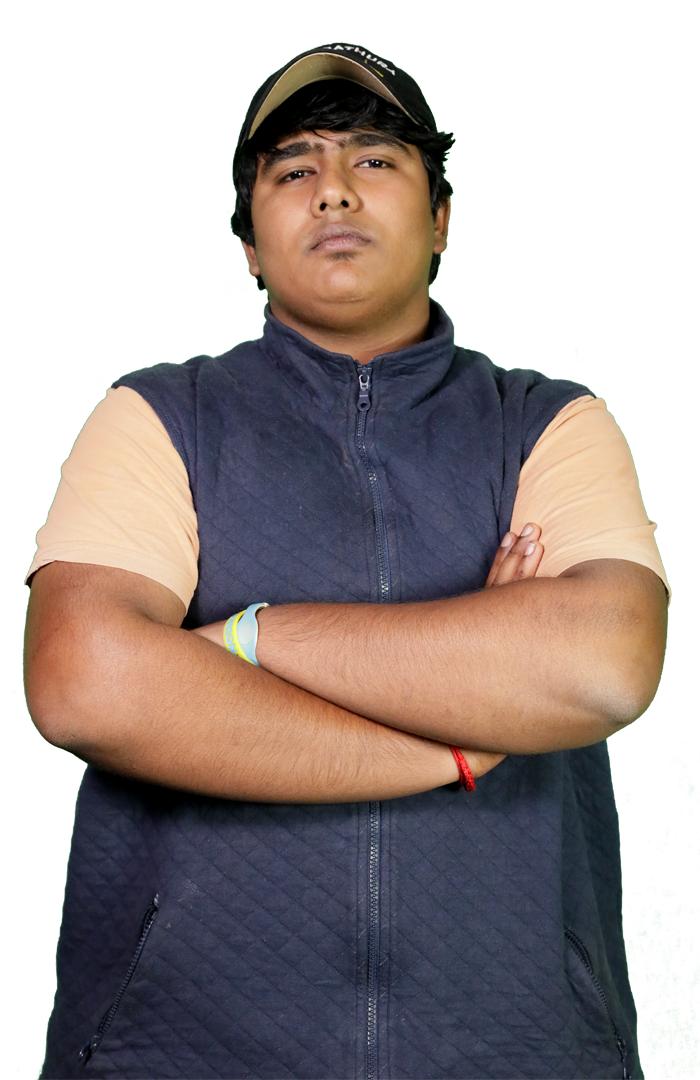 Lordbathura pic just for attention
Go join his live 😊✌️(Valo)