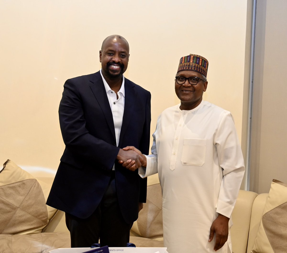 Do you know the next president of uganda. Here he is with Billionaire Aliko Dangote in Lagos, Nigeria. We love you, our leader, Gen @mkainerugaba, and we thank you for your distinguished service to this nation. Uganda