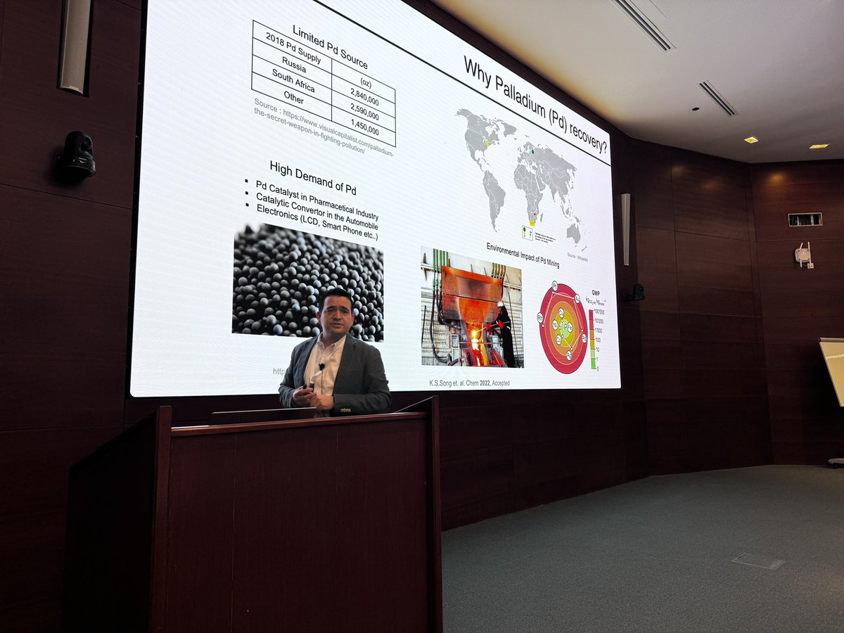 ShmsLab's tweet photo. The incredible @CoskunLab is now up to tell us more about his excellent work on #pops2024 @Be__Wise_ https://t.co/KeZxTdF2NB