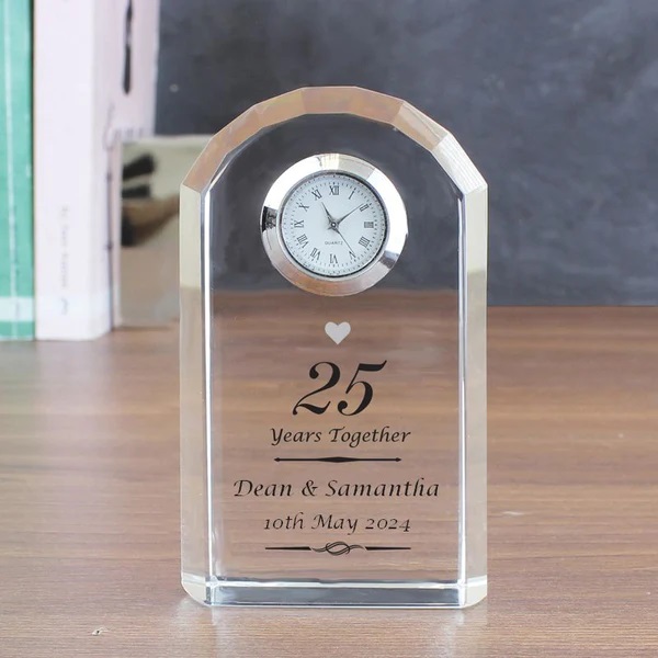 A lovely gift idea for a couple celebrating their silver anniversary, this miniature crystal clock will be personalised with their names & anniversary date  lilybluestore.com/products/perso…

#anniversary #silveranniversary #giftideas #clock #crystal #shopindie #mhhsbd #EarlyBiz