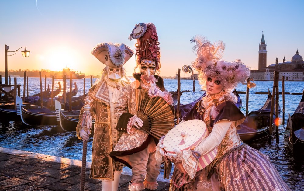 Agendaviaggi's tweet photo. Con Trainline al Carnevale si va in treno
#carnevale2024, #destinazioniitalia, #prenotazioni, #pullman, #trainline, #treni, #viaggiointreno
https://t.co/srncVXfyZt
Photo courtesy of Trainline https://t.co/5or911VBLY