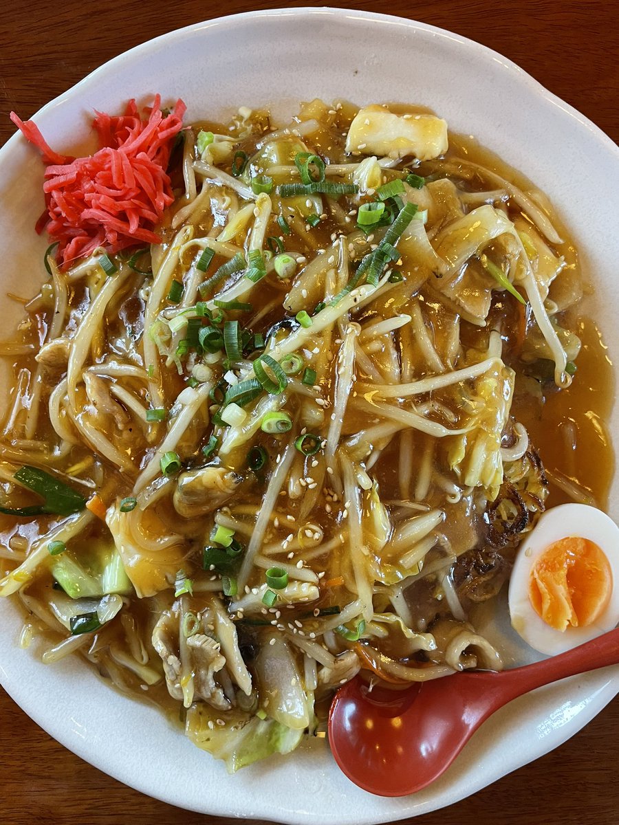 rinacha116's tweet photo. 辨慶のあんかけ焼きそば🍜🥟🍥🥢 https://t.co/zb9f4s0oIY