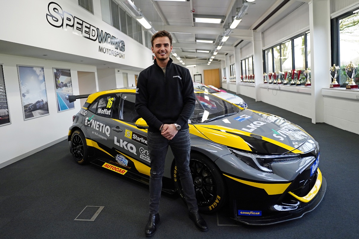 BTCC's tweet photo. 📰 Latest News

Scottish star Moffat completes LKQ Euro Car Parts with SYNETIQ line-up for 2024

👉 Read Full Story: https://t.co/wMfNOwpIXX

@AidenMoffat16 
@SpeedworksMS 
#BTCC https://t.co/gVMNAw3EyQ
