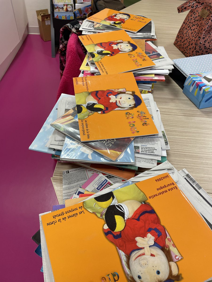 NiogretVitry's tweet photo. C’est parti pour une nouvelle résidence EMI dans la Marne !! #EMI #numeriqueducatif https://t.co/fAOgUgZKEM