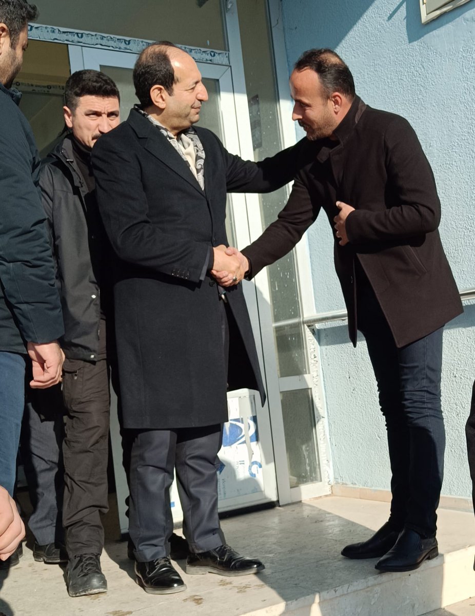 ercisakparti's tweet photo. Erciş Belediye Başkan Adayımız Sn. Fatih Çiftci'nin Hemşerilerimiz ile buluşması @Fatihciftcivan 
#TürkiyeYüzyılı
@erkankandemir 
@emreguray65 
@Burhan_Kayaturk 
@K_Turkmenoglu_V 
@metinbulut23 https://t.co/SjcEcGQdl7