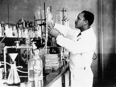 Dr. Percy Julian was “one of the most important scientists of the 20th C.” Descended from enslaved grandparents in Alabama, he earned his MA at Harvard & PhD in Vienna. His 1935 invention of glaucoma medicine is counted among the top contributions in the history of US chemistry.