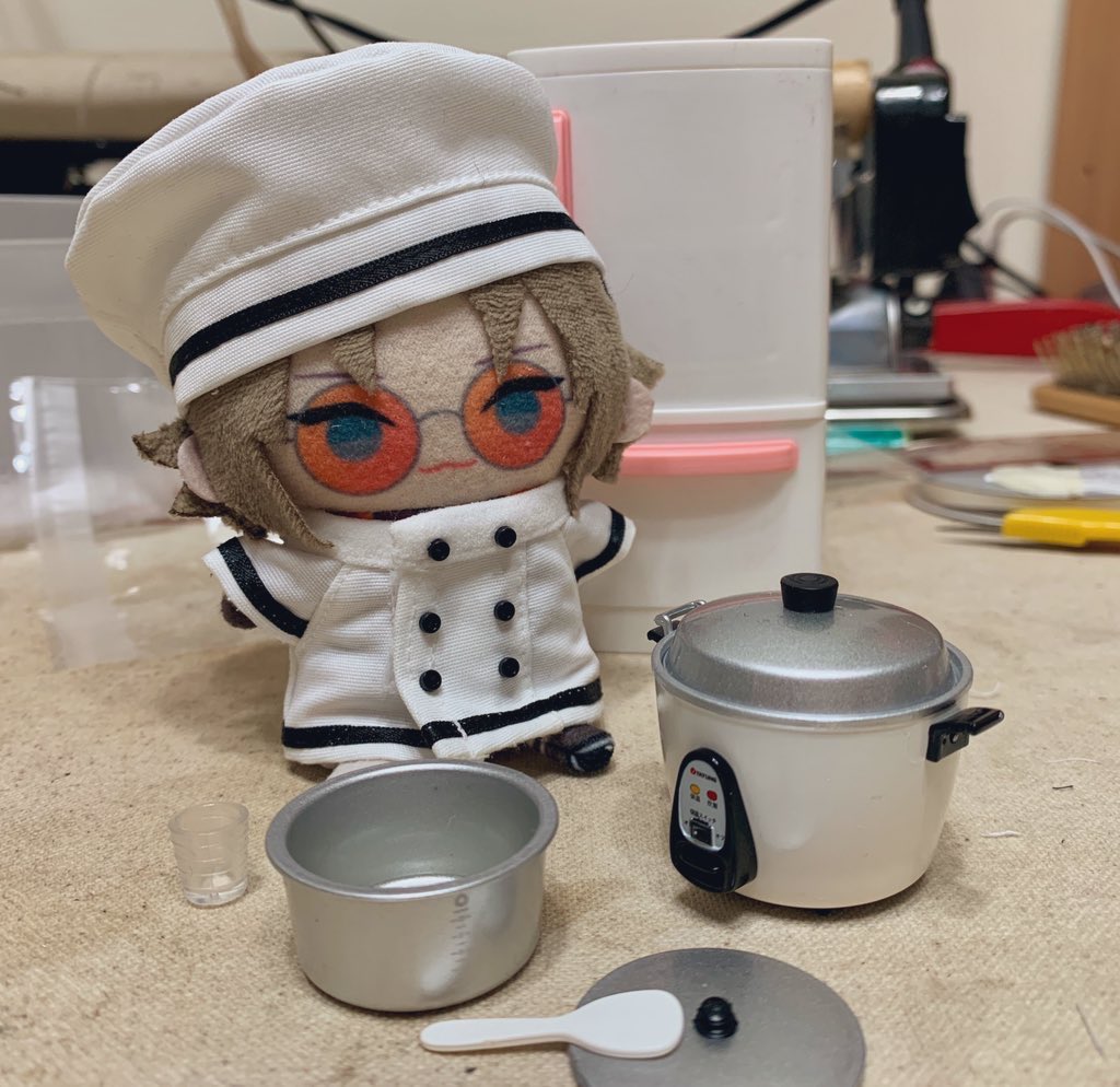 shizukuraaka's tweet photo. 我也想過年抽抽！🧧

時間：12/12～12/19台灣換日

參加方法：轉推+隨便留言吉祥話，不用追蹤我但沒追蹤中獎的話我有機率聯絡不上你🥹👍

抽獎品項：（顏色布料任選）長袖旗袍*1、無袖旗袍*1、把你家年菜通通變成佛跳牆的小廚師*1（？） https://t.co/w1qmeQxOmV