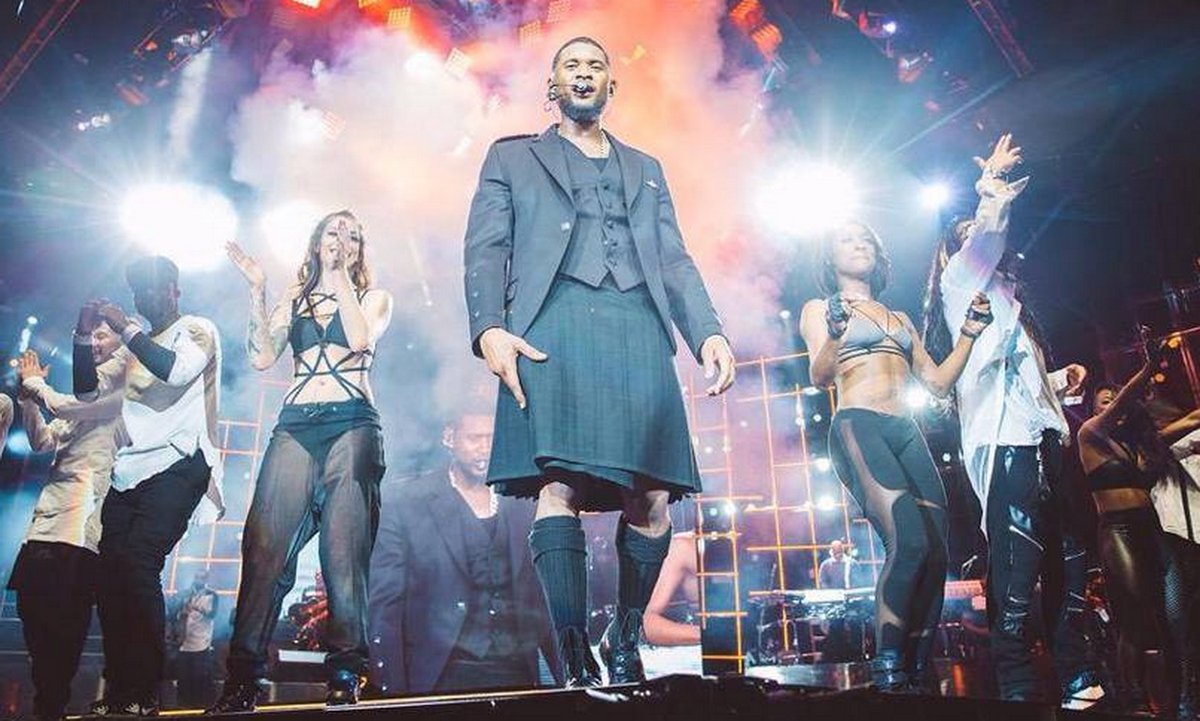 Slanj Kilts (@slanjkilts) on Twitter photo Throwing it back to 2015 when <a href="/usher/">Usher Raymond IV</a> rocked the stage in Glasgow wearing a Slanj Kilt! π€
While he nailed it at last nightβs #SuperBowl2024 performance, we couldnβt help but reminisce about his iconic performance in our kilt π΄σ §σ ’σ ³σ £σ ΄σ Ώ
Maybe next time, Usher! π#UsherBowl #slanjkilts Throwing it back to 2015 when <a href="/usher/">Usher Raymond IV</a> rocked the stage in Glasgow wearing a Slanj Kilt! π€
While he nailed it at last nightβs #SuperBowl2024 performance, we couldnβt help but reminisce about his iconic performance in our kilt π΄σ §σ ’σ ³σ £σ ΄σ Ώ
Maybe next time, Usher! π#UsherBowl #slanjkilts