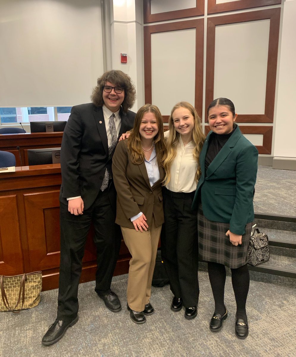 FCHS Humanities Academy tweet media