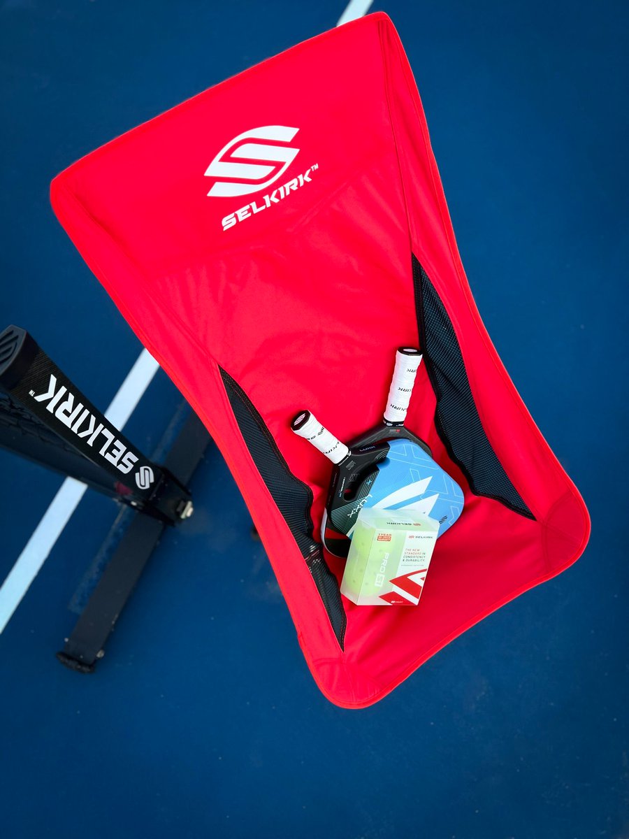 SelkirkSport's tweet photo. The LUXX control air: crafted for strategic players, orchestrating wins with precision. 📌😎
#LuxxControlAir #SemiPermanentProPickleballNet #CustomerSatisfaction #CustomerService #ProS1Pickleball #CommitmentToExcellence #WeArePickleball https://t.co/7t8xcBPaQv