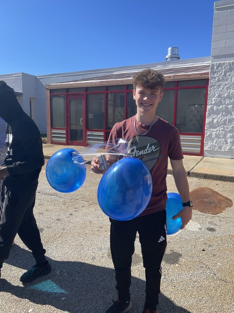 #CTAEdelievers in @GriffinSpalding Engineering! Students have been working to prepare for their competitive Egg Drop Competition! All students did a great job preparing and the winner is Bradley White!